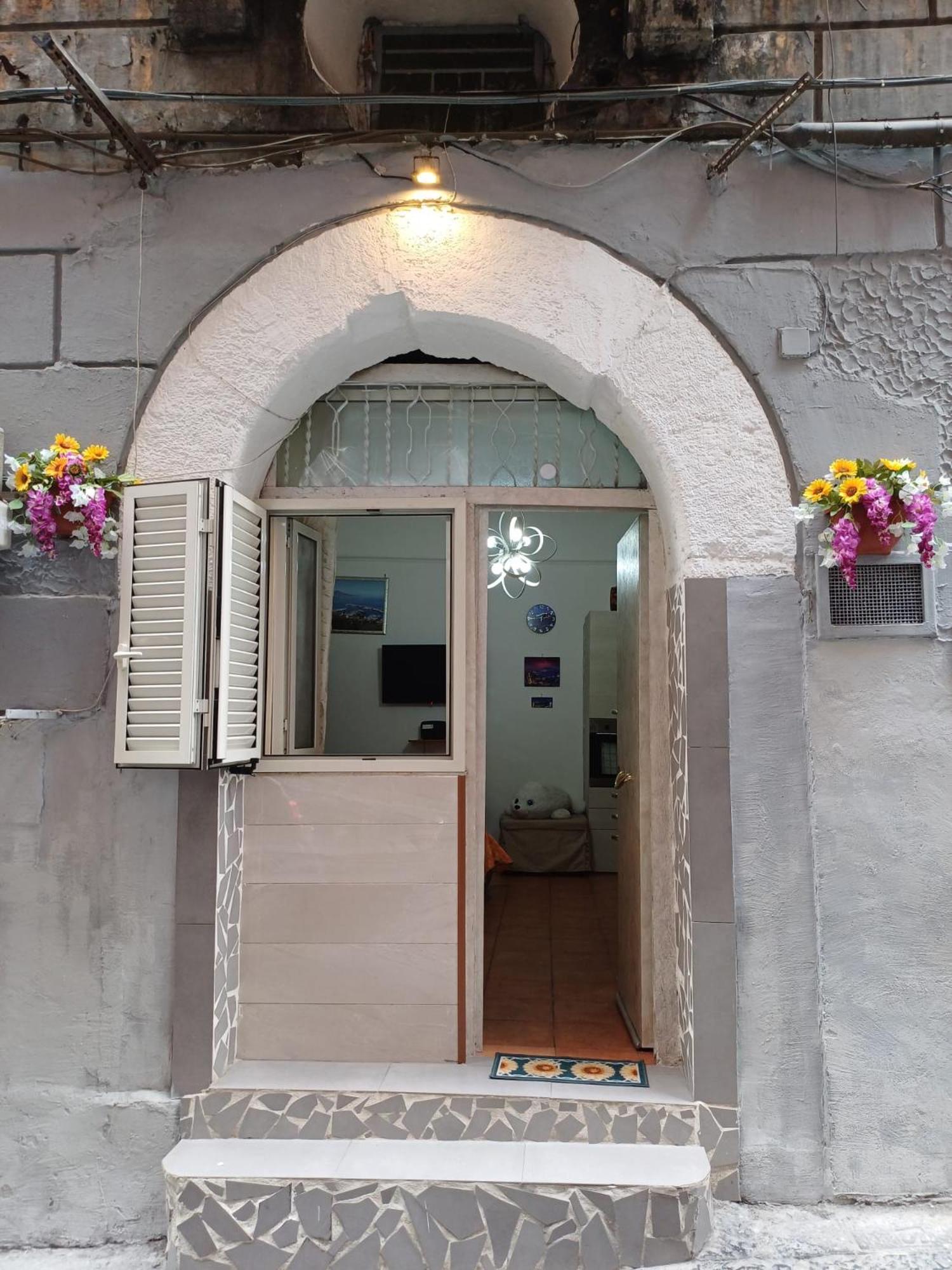 La Casetta Di Ciacione Naples Luaran gambar